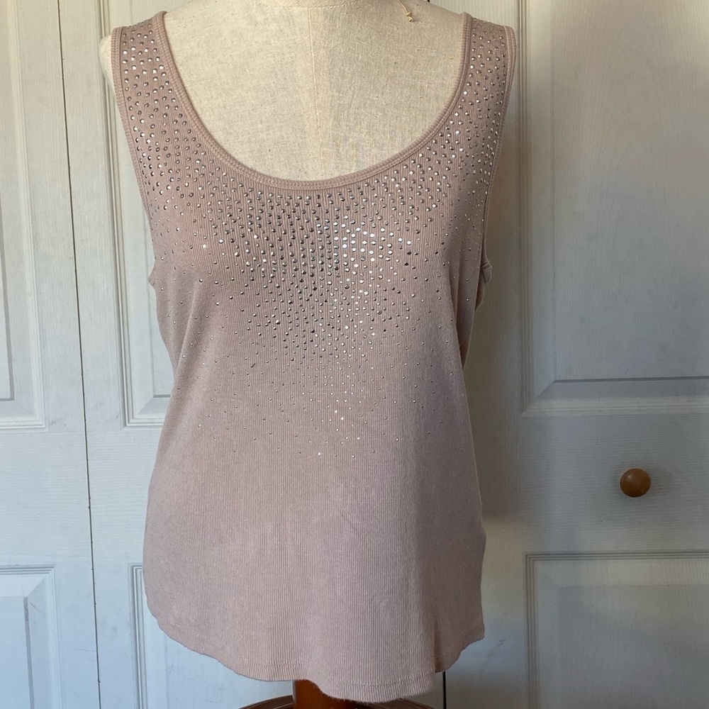 Medium Calvin Klein tank